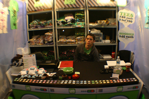 linty_fresh_booth