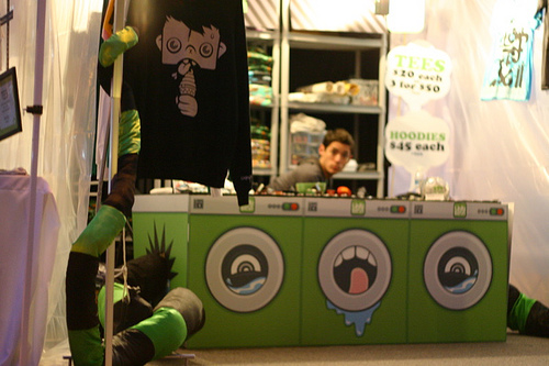 linty_fresh_booth2